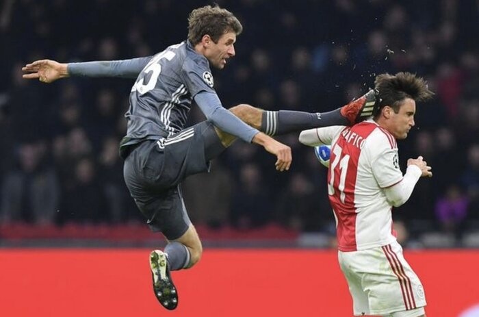 các lỗi trong bóng đá