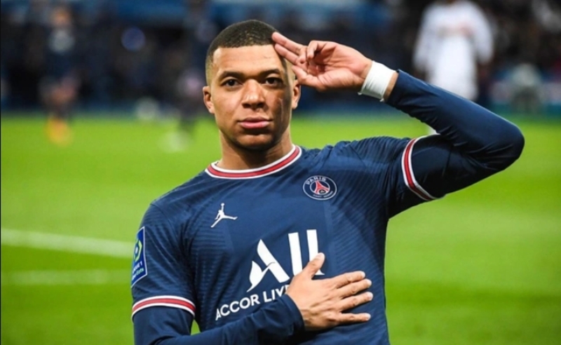 Mbappe không chỉ là ngôi sao của PSG mà còn là biểu tượng giúp Ligue 1 thu hút người xem toàn cầu. 