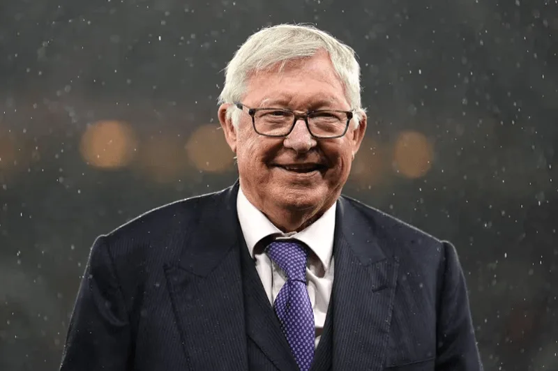Sir Alex Ferguson - biểu tượng trường tồn độc tôn của lịch sử Manchester United.