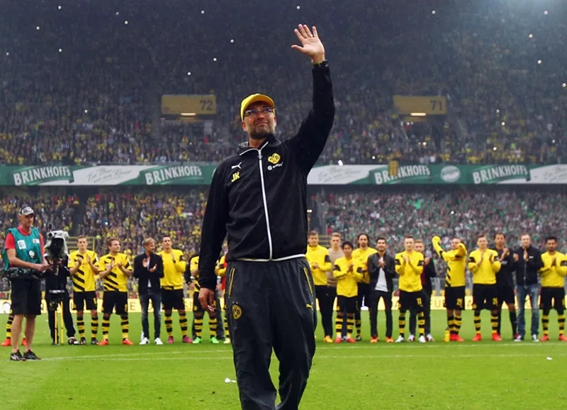 Khoảnh khắc ăn mừng đầy cảm xúc đánh dấu triều đại huy hoàng tại Borussia Dortmund.