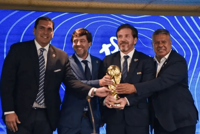 Sự chuẩn bị quyết liệt của các thế lực bóng đá thế giới hướng tới FIFA World Cup 2030.